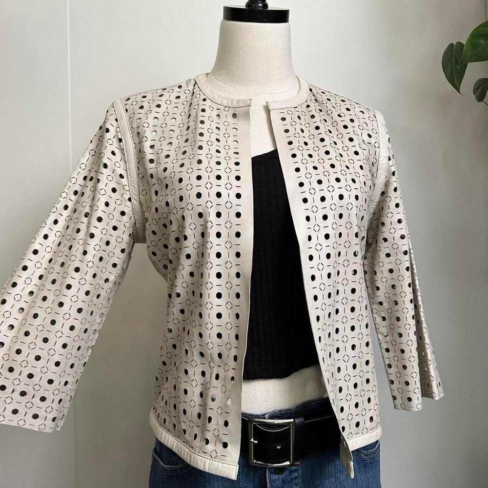 Neiman Marcus Vintage Cream Perforated Leather Jacket Open Front Boho Medium